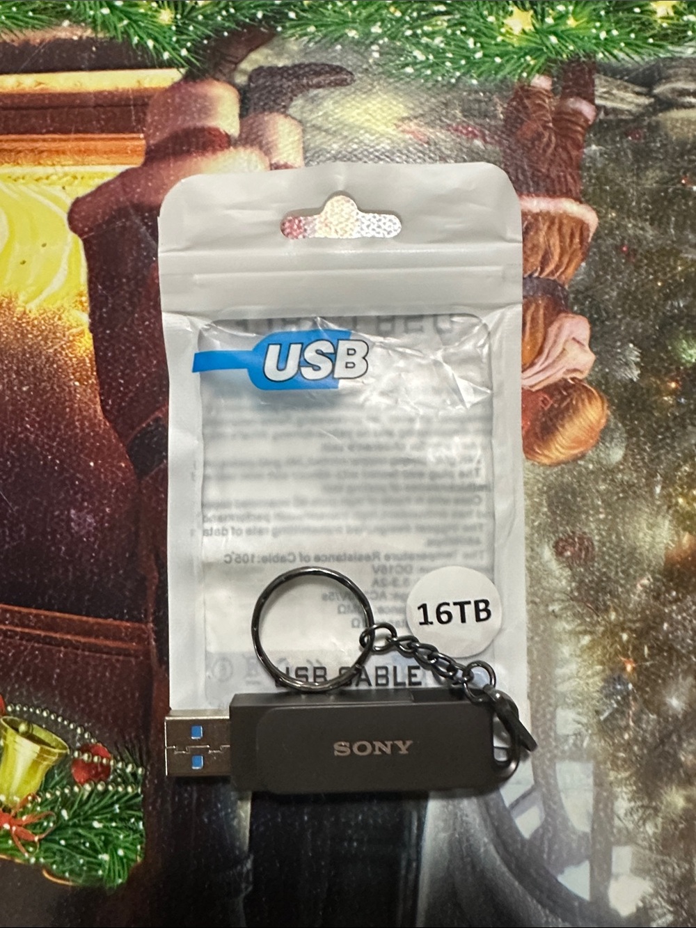 Sony Black USB Flash Drive with Keychain (16TB)